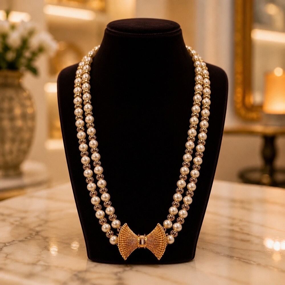 Gilded Estate Find • 3-Strand Fluted Gold Bead Pearl Statement Necklace ✨